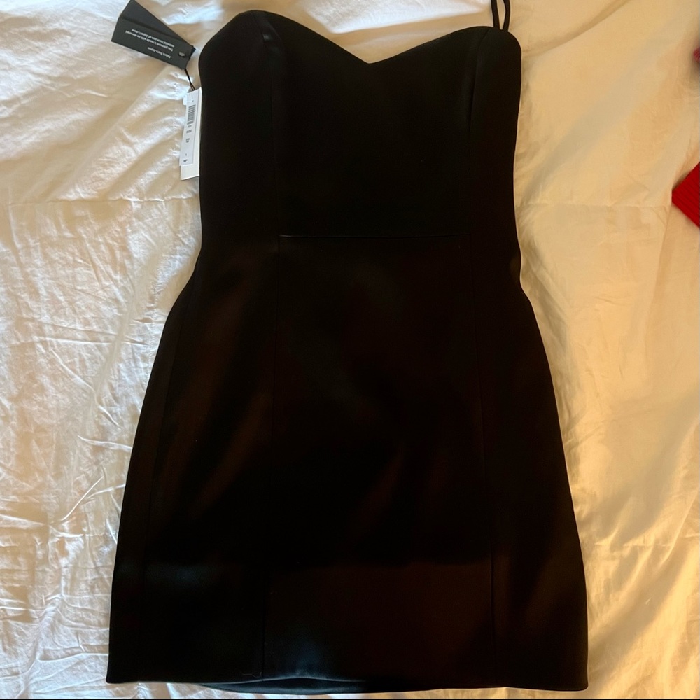 NWT Aritzia Strapless Black Silk Structured Dress Size 4